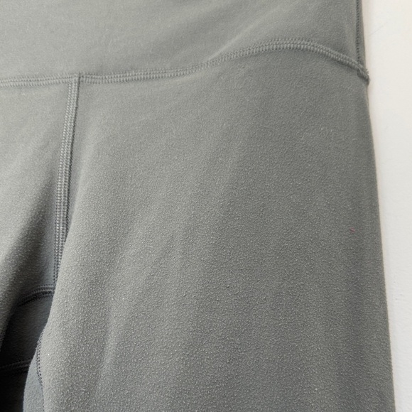 *Wear* Lululemon Align Pant *25" in Grey Sage - 2 - Picture 4 of 6